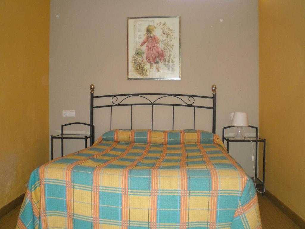 Apartamentos Turisticos Reyes Catolicos Saragosse Chambre photo